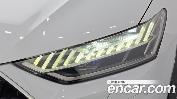 Audi A7 2020, фото 8