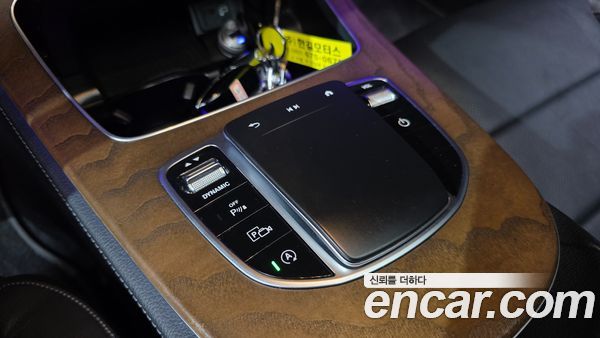 Mercedes-Benz E-Class 2021, фото 29