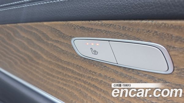 Mercedes-Benz E-Class 2021, фото 31