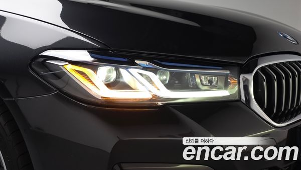 BMW 5 Series 2022, фото 7