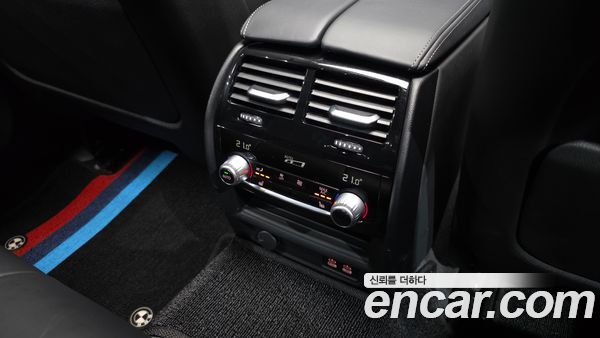 BMW 5 Series 2022, фото 30