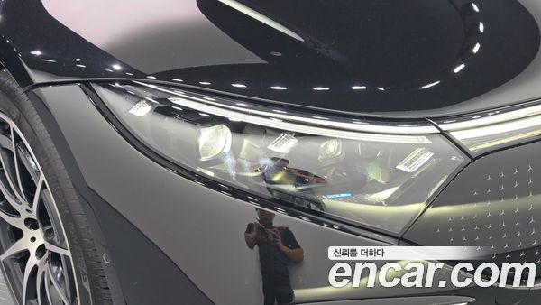 Mercedes-Benz EQS 2023, фото 8