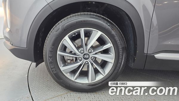 Hyundai Santa Fe 2020, фото 5