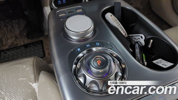 Genesis GV60 2023, фото 11
