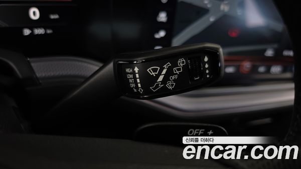 Volkswagen Touareg 2023, фото 29