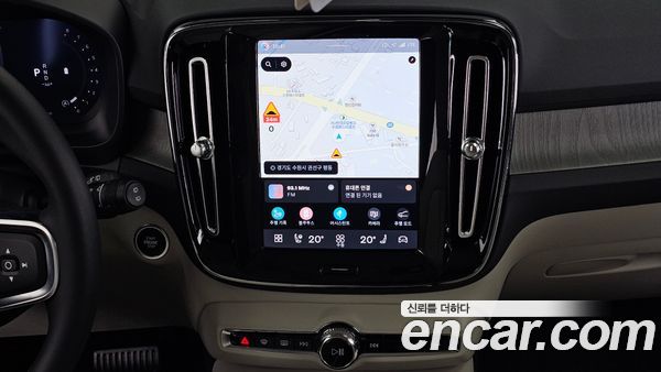Volvo XC40 2026, фото 20