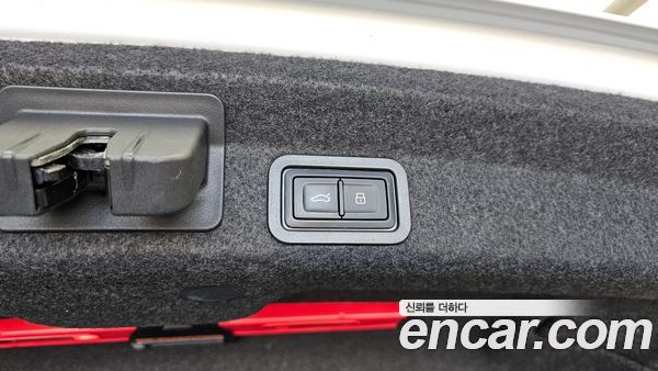 Audi A6 2022, фото 16