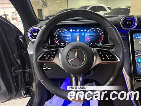 Mercedes-Benz GLC 2025, фото 10