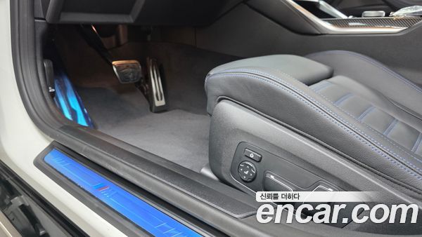 BMW i4 2025, фото 30