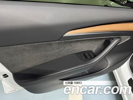 Tesla Model 3 2022, фото 12