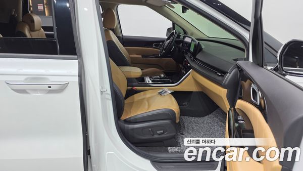 Kia Carnival 2023, фото 16