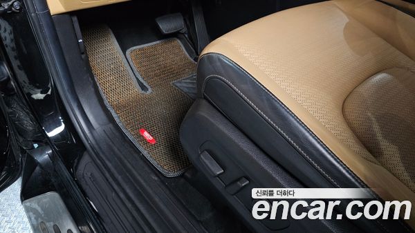 Kia Carnival 2021, фото 35
