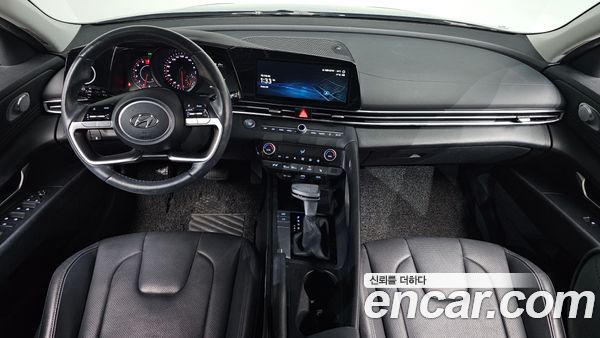 Hyundai Elantra 2022, фото 9