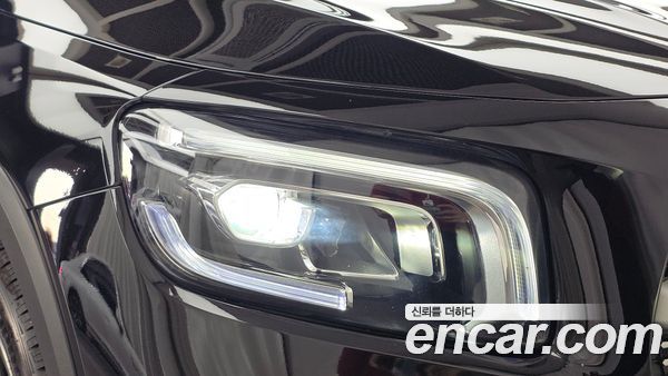 Mercedes-Benz GLB 2022, фото 8