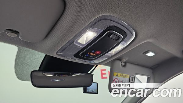 Hyundai Elantra 2023, фото 31