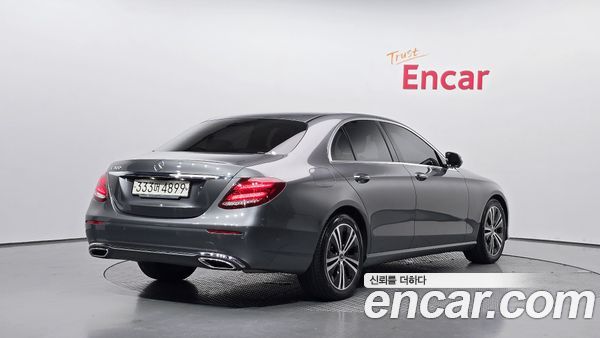 Mercedes-Benz E-Class 2020, фото 2