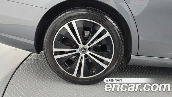 Mercedes-Benz E-Class 2020, фото 5