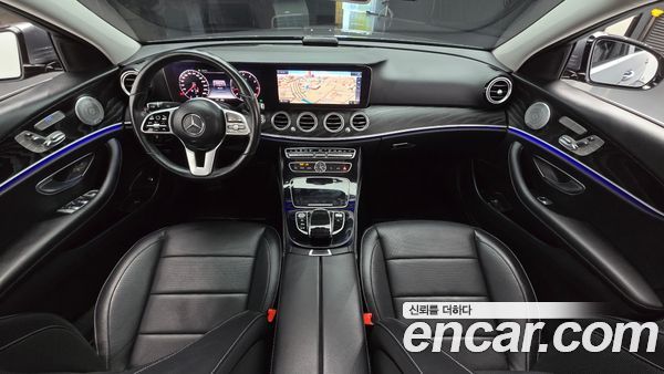 Mercedes-Benz E-Class 2020, фото 10