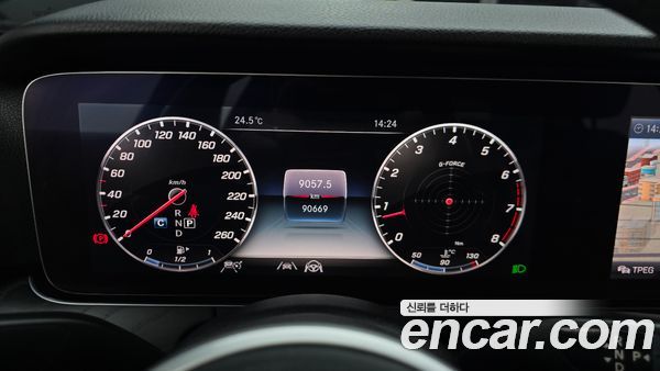 Mercedes-Benz E-Class 2020, фото 11