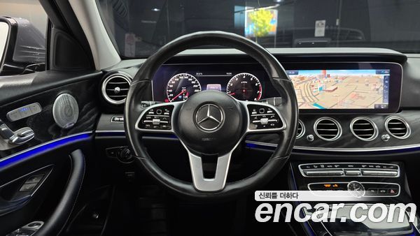Mercedes-Benz E-Class 2020, фото 18