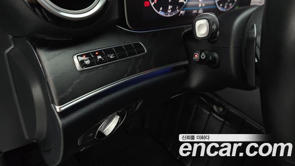 Mercedes-Benz E-Class 2020, фото 22