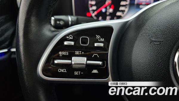 Mercedes-Benz E-Class 2020, фото 23