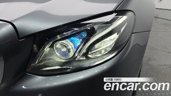 Mercedes-Benz E-Class 2020, фото 8