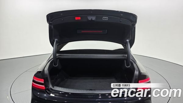 Genesis G80 2025, фото 25