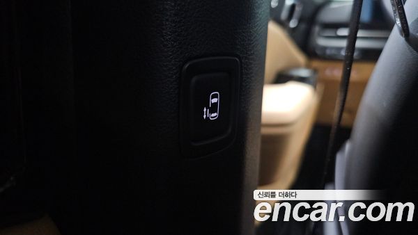Kia Carnival 2023, фото 31