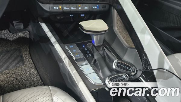 Hyundai Elantra 2021, фото 11