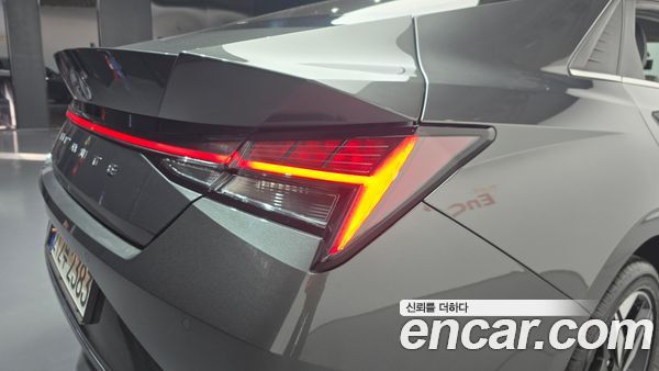 Hyundai Elantra 2021, фото 8