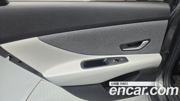 Hyundai Elantra 2021, фото 14