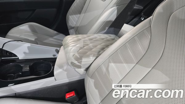 Hyundai Elantra 2021, фото 27