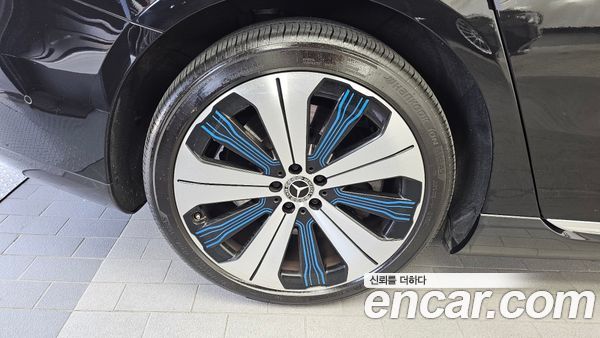 Mercedes-Benz EQS 2023, фото 5