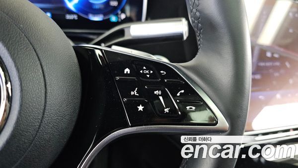 Mercedes-Benz EQS 2023, фото 32