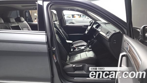 Volkswagen Tiguan 2022, фото 16