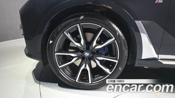 BMW X7 2022, фото 5