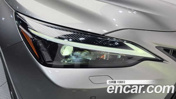 Lexus NX 2025, фото 8