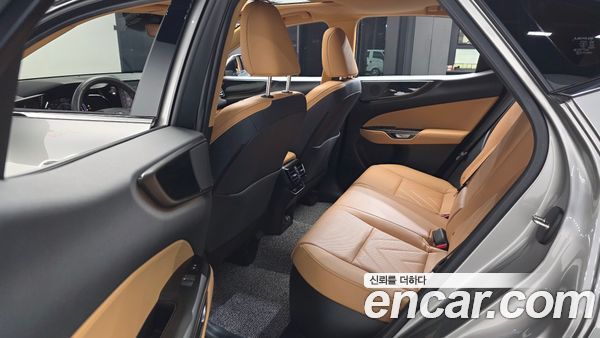 Lexus NX 2025, фото 16
