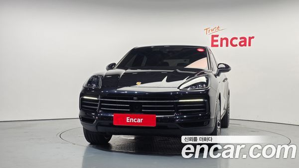 Porsche Cayenne 2022, фото 3