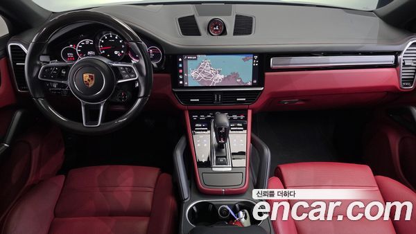 Porsche Cayenne 2022, фото 10