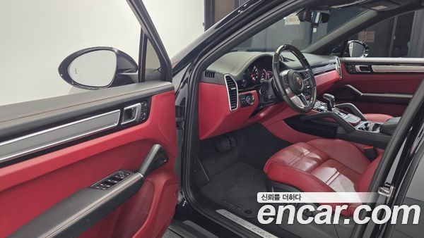 Porsche Cayenne 2022, фото 13