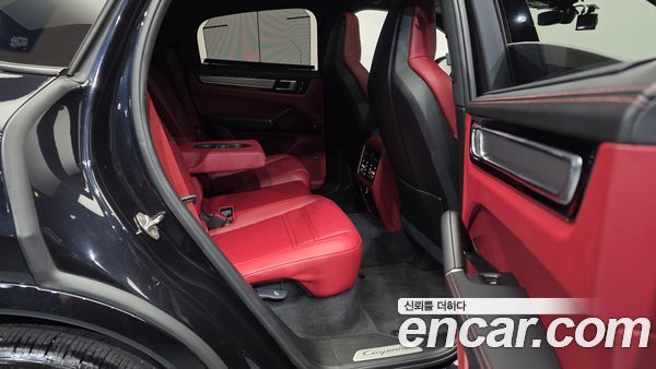 Porsche Cayenne 2022, фото 18