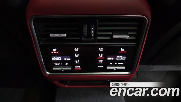 Porsche Cayenne 2022, фото 23