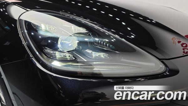 Porsche Cayenne 2022, фото 8