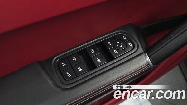 Porsche Cayenne 2022, фото 27