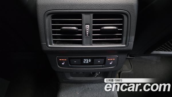 Audi Q5 2022, фото 24