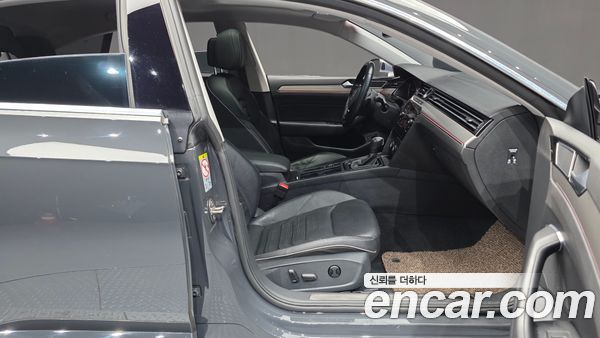 Volkswagen Arteon 2020, фото 16