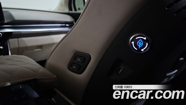 Kia Carnival 2021, фото 28