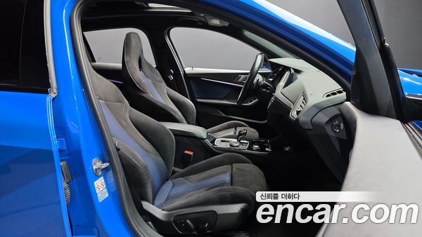 BMW 1 Series 2020, фото 16